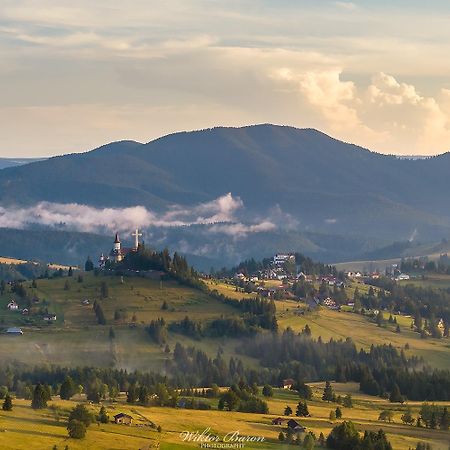 Cabana Vlad 1 Piatra Fantanele Zewnętrze zdjęcie