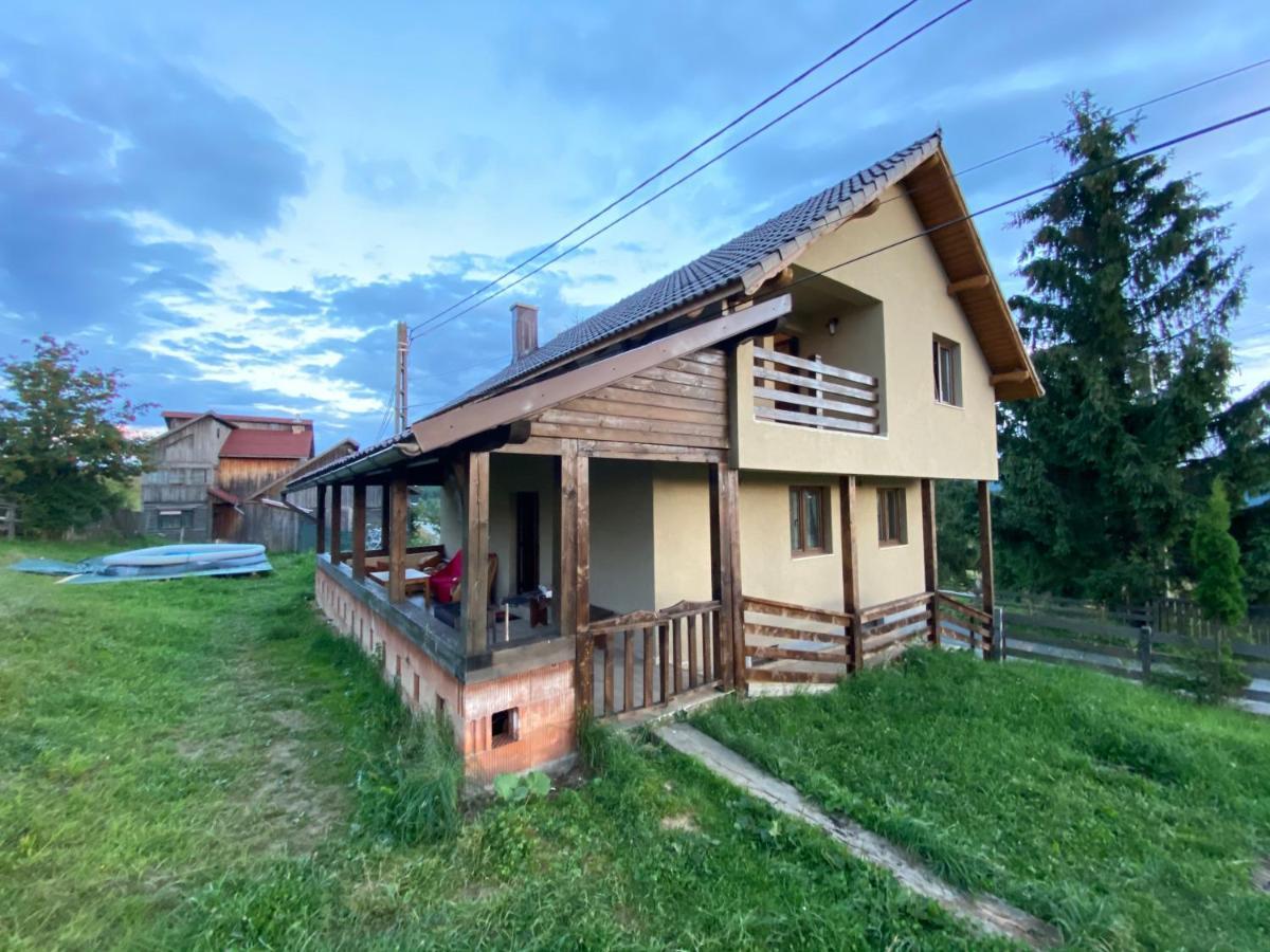 Cabana Vlad 1 Piatra Fantanele Zewnętrze zdjęcie